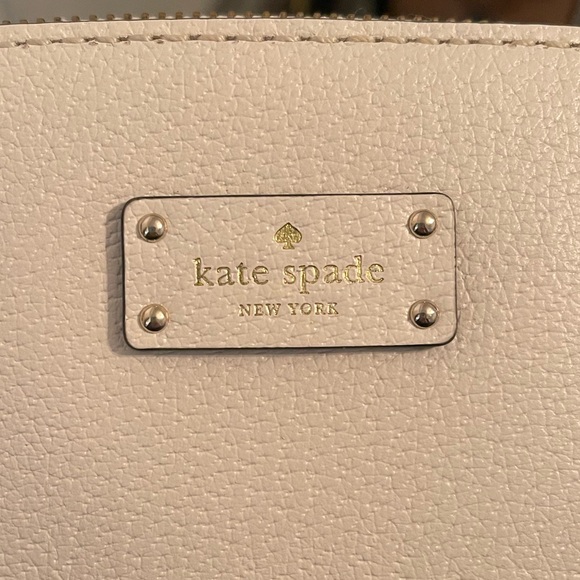 Kate Spade Purse - Picture 3 of 5